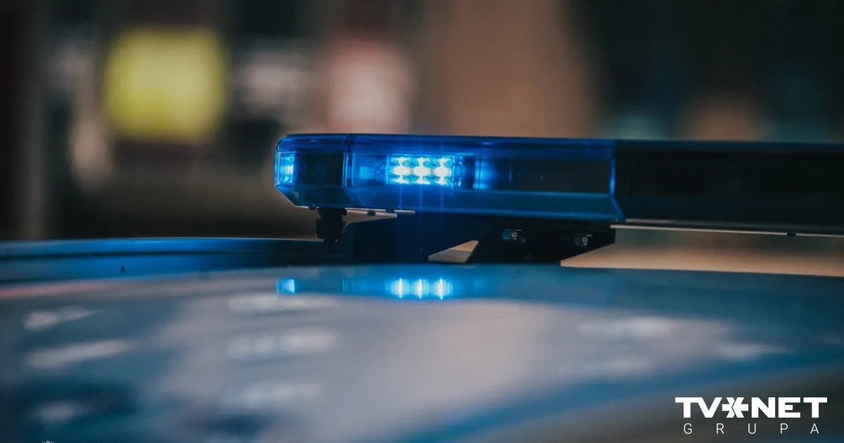 Nepilngadīgais ar nazi aizturēts Rēzeknē — bēdzis no policijas, alkohola reibumā