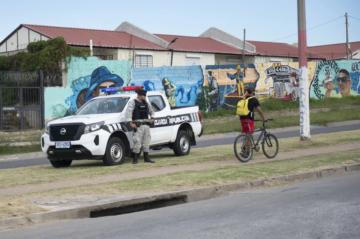 Megaoperativo en Cerro Norte: 20 allanamientos, cuatro detenidos y armas incautadas
