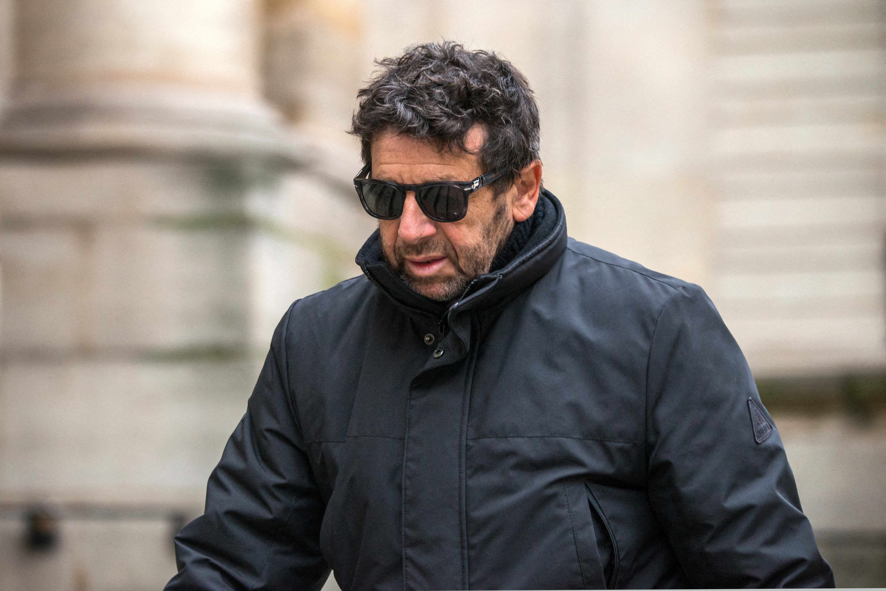 Actrice française accuse Patrick Bruel : plainte pour agression sexuelle à venir
