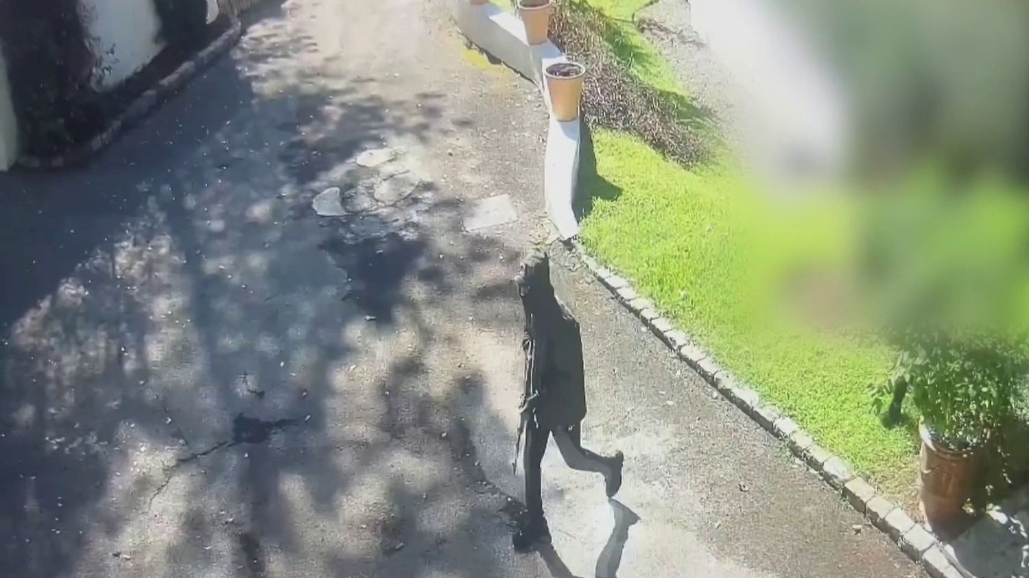 Cambriolage à Mougins : quatre suspects arrêtés par le GIGN avec de fausses kalachnikovs
