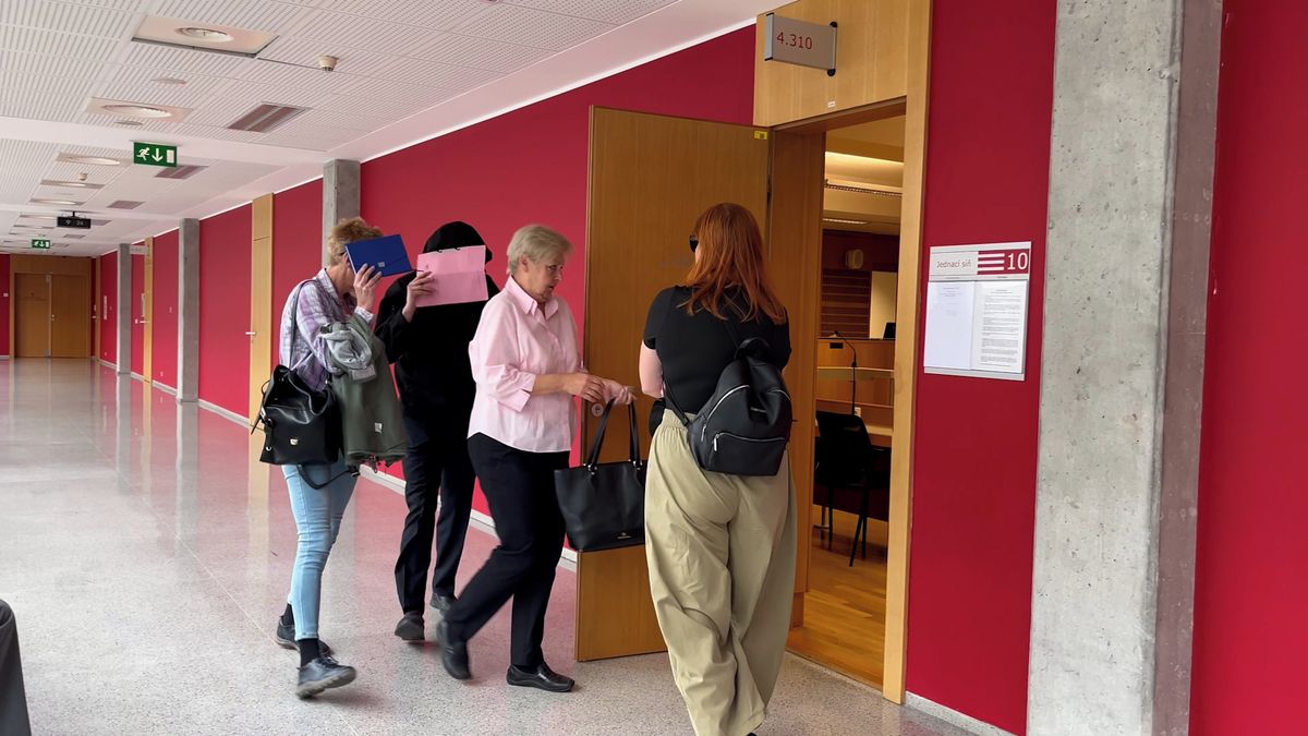 Soud potrestal mladého muže podmínkou za výhrůžky spolužákům a oslavu střelby na univerzitě