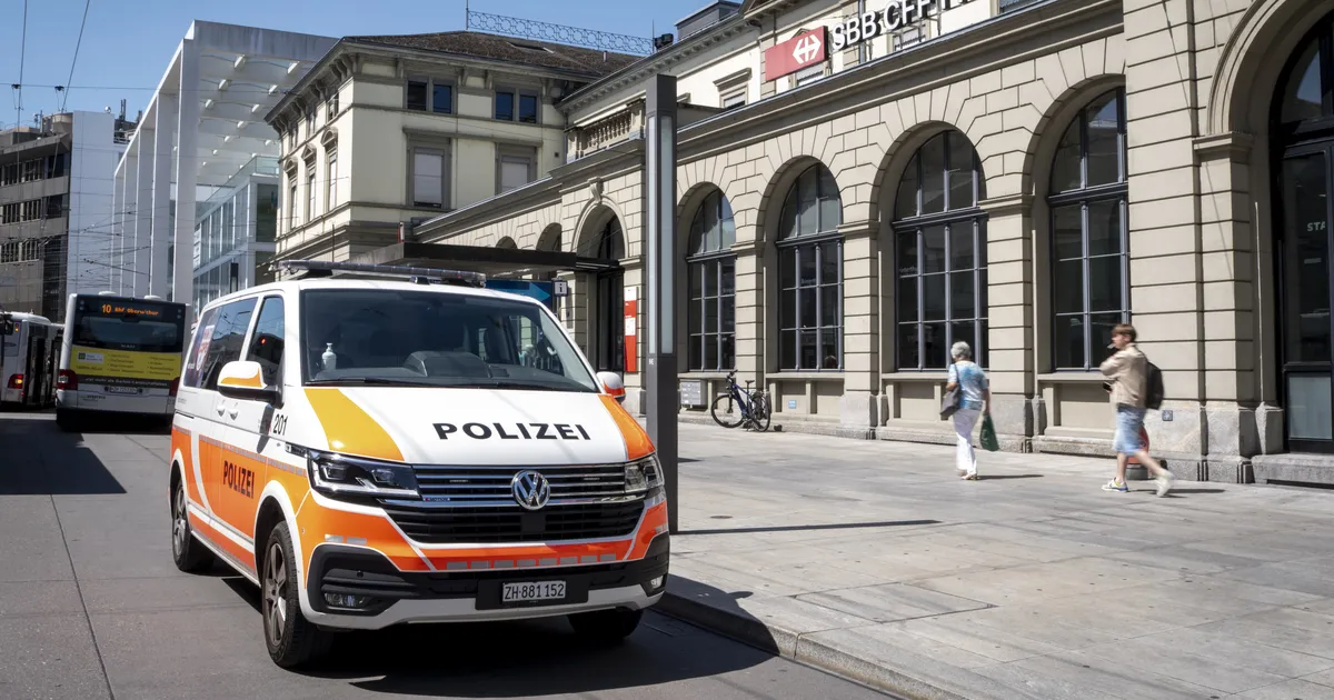 Mann sticht drei Menschen in Winterthurer Bahnhof nieder – Terrorverdacht