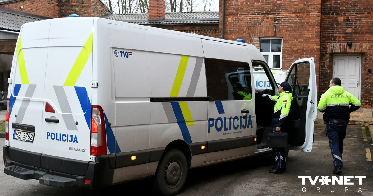 Baložos aizdomās turētais par slepkavību paliek brīvībā; tuvinieki šokā