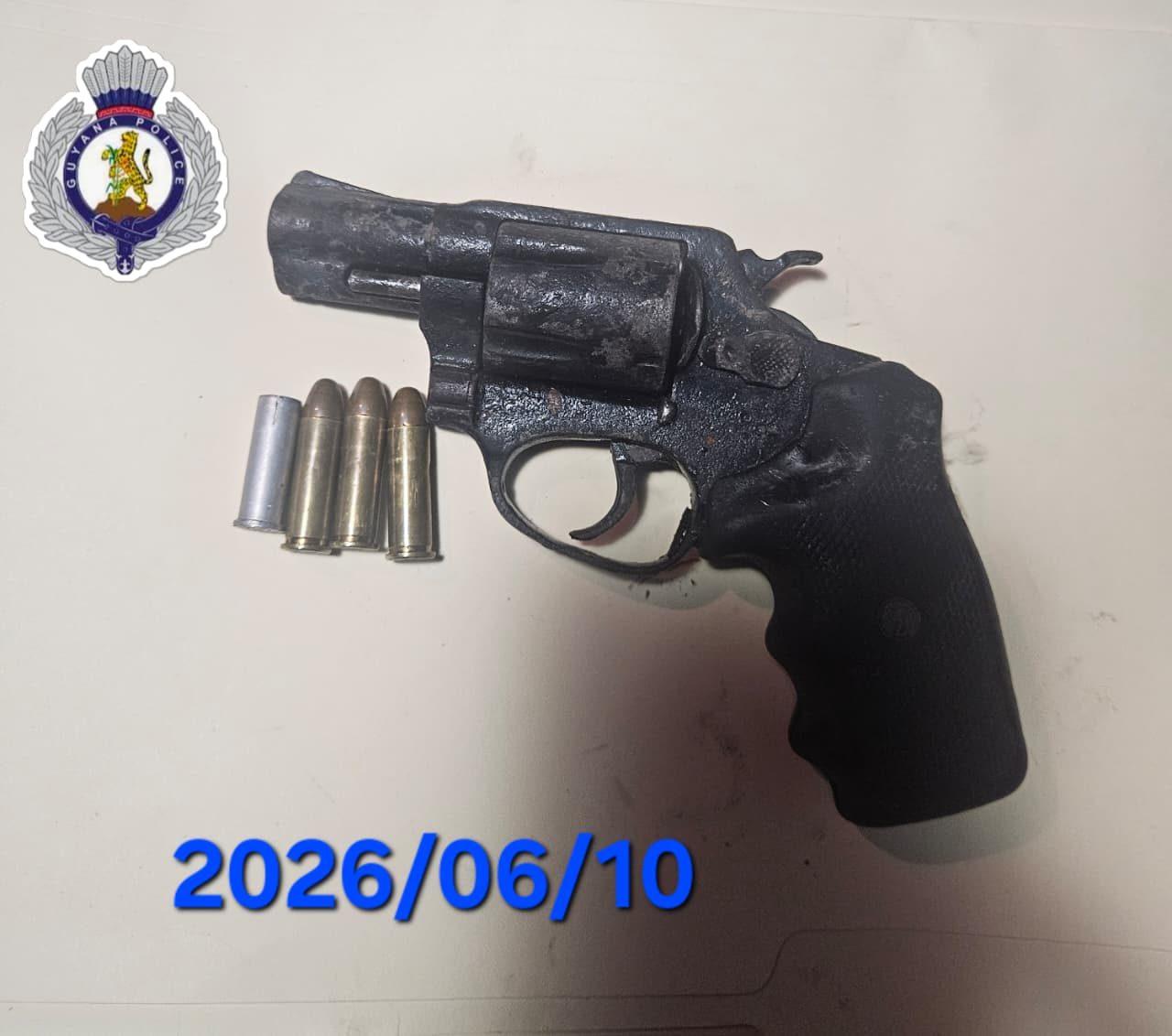 Robber shot dead by police at Mandela Avenue supermarket was wanted fugitive