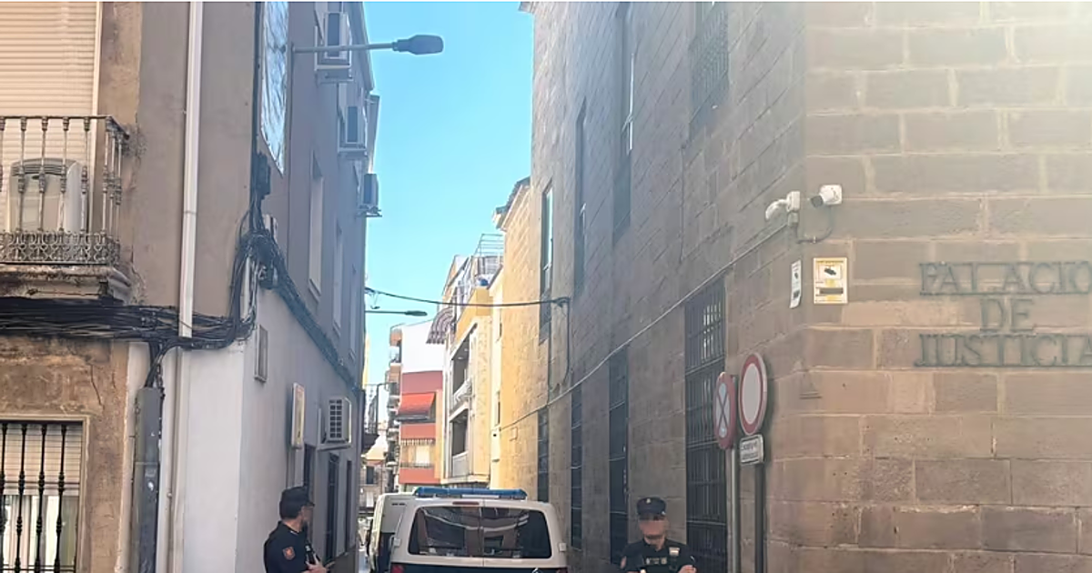 Operación antidroga en Jaén salpica a cuatro policías del Grupo de Estupefacientes de Linares