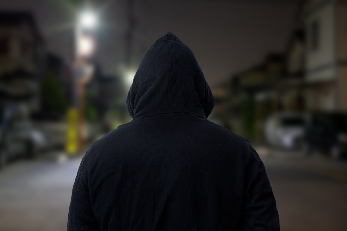 Sverige återkallar uppehållstillstånd för gängkriminella