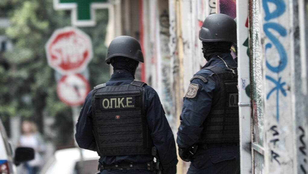 13 συλλήψεις σε επιχείρηση κατά συμμορίας κλοπής αυτοκινήτων στην Αττική