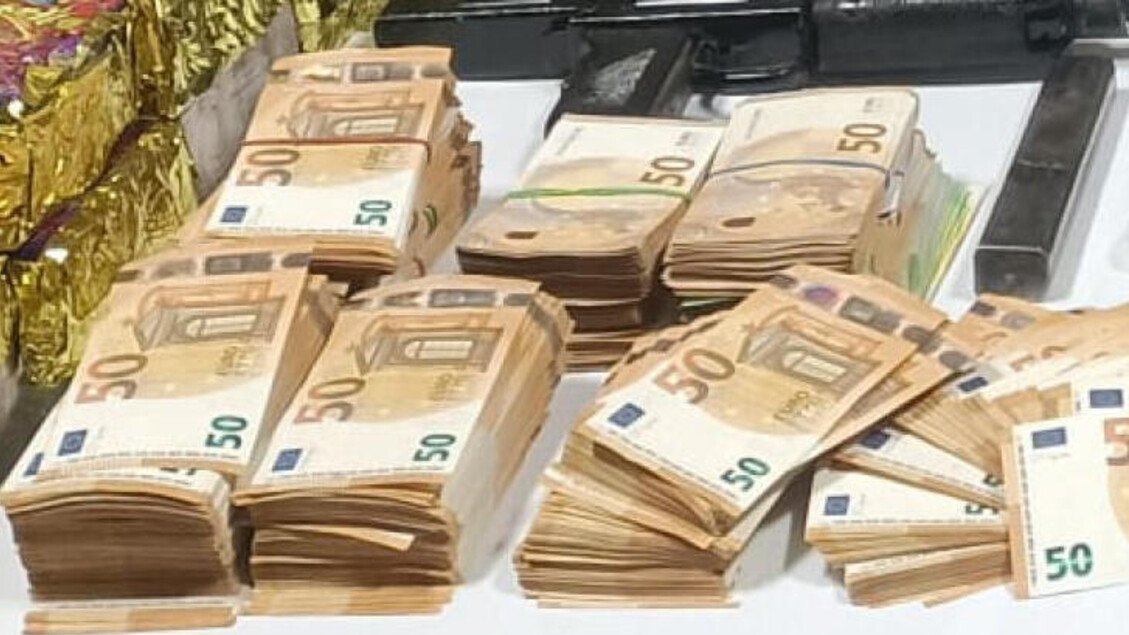 Banca clandestina a Prato: 100 milioni l'anno per traffico di droga e riciclaggio
