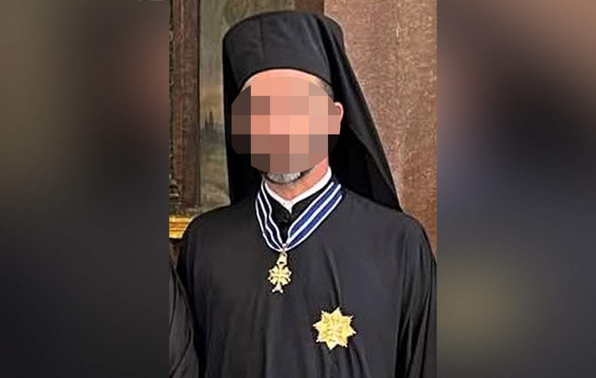 Σύλληψη μητροπολίτη στα Πετράλωνα για επιδείξεις γεννητικών οργάνων
