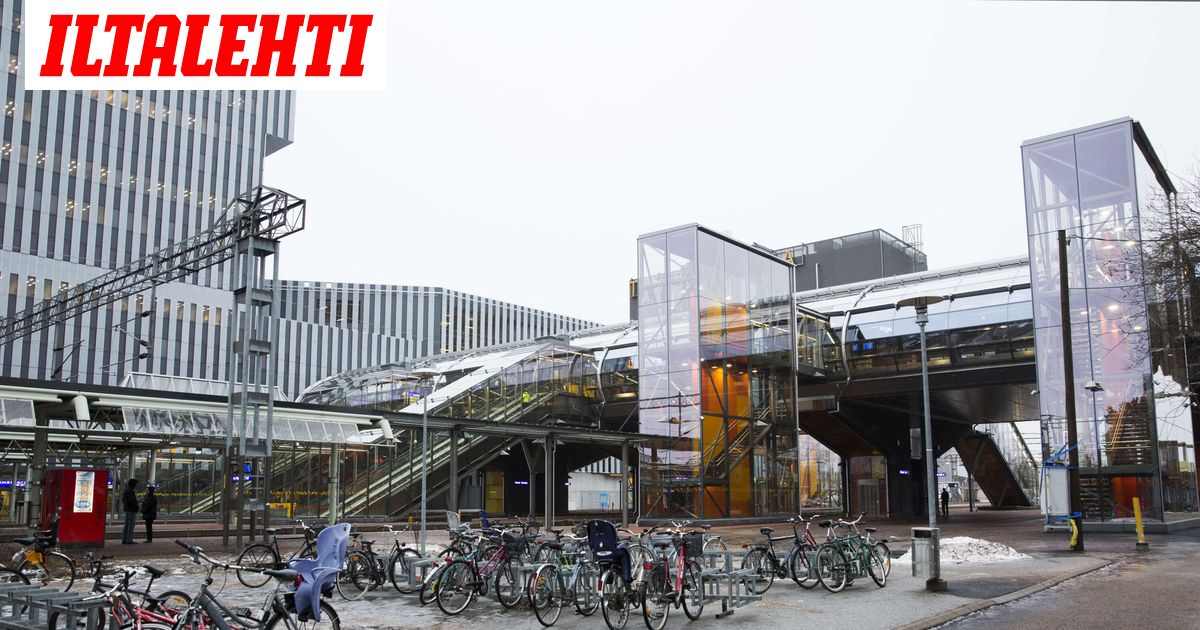 16-vuotiasta nuorta epäillään törkeästä pahoinpitelystä junassa Vantaalla