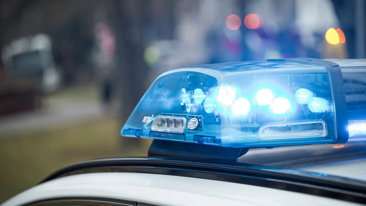 22-Jähriger springt aus Fenster bei Festnahme in Ansbach – zwei Polizisten verletzt