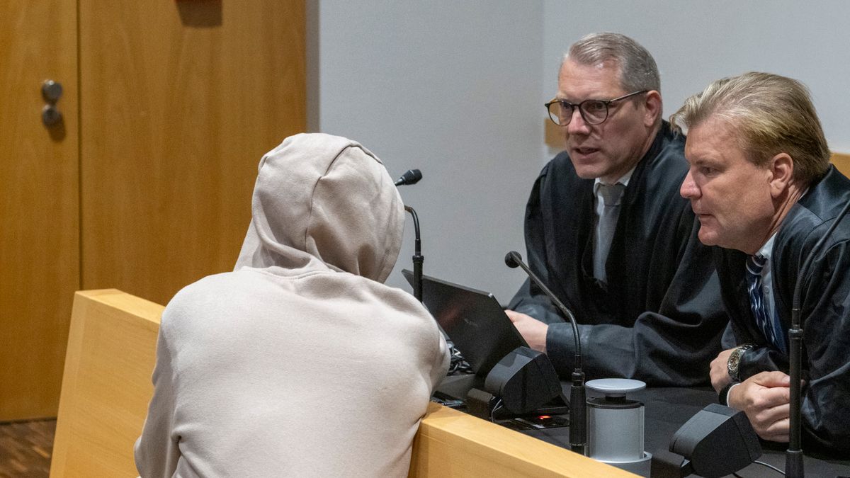 Auftragsmord in Augsburg: 30-Jähriger zu lebenslanger Haft verurteilt