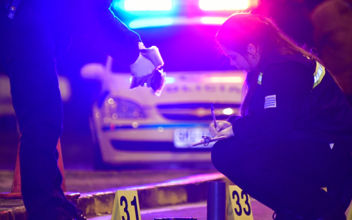 Fuerza pública uruguaya lanza alerta ciudadana para rastrear a dos presuntos asesinos