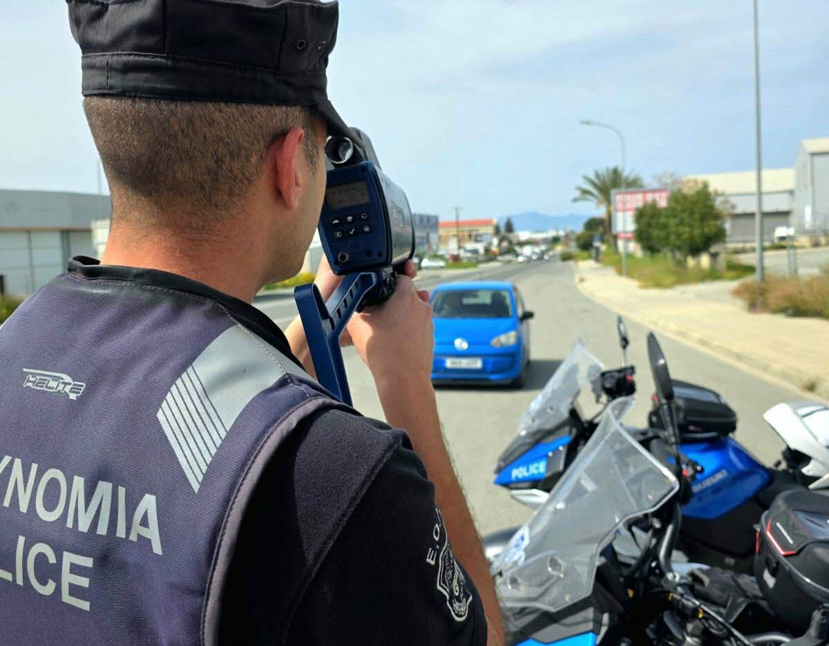 Νυχτερινές αστυνομικές επιχειρήσεις στην Κύπρο: 10 συλλήψεις και 95 κλήσεις για υπερβολική ταχύτητα