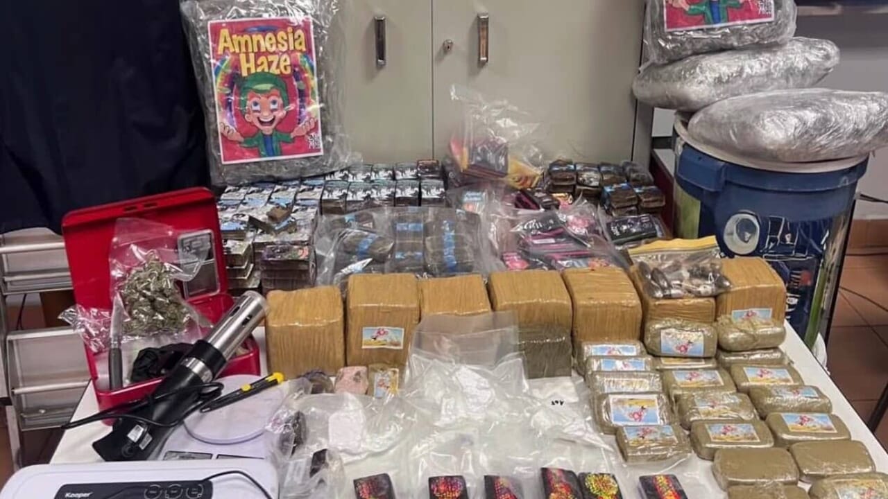 Padre e figlio arrestati a Campagnano di Roma: sequestrati 42 kg di droga