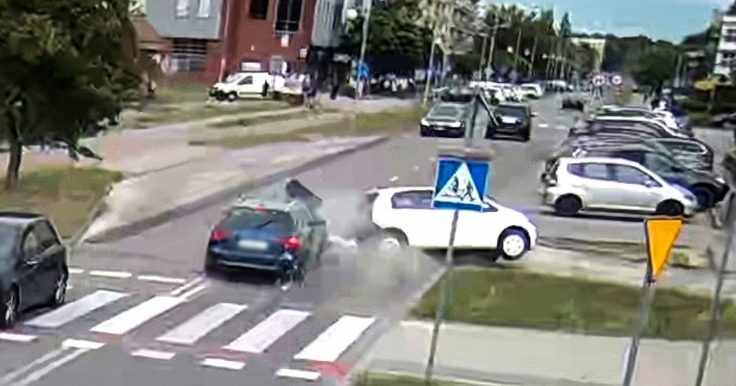 Pijany kierowca rozbił audi w Gorzowie – policja znalazła 200 g mefedronu i MDMA
