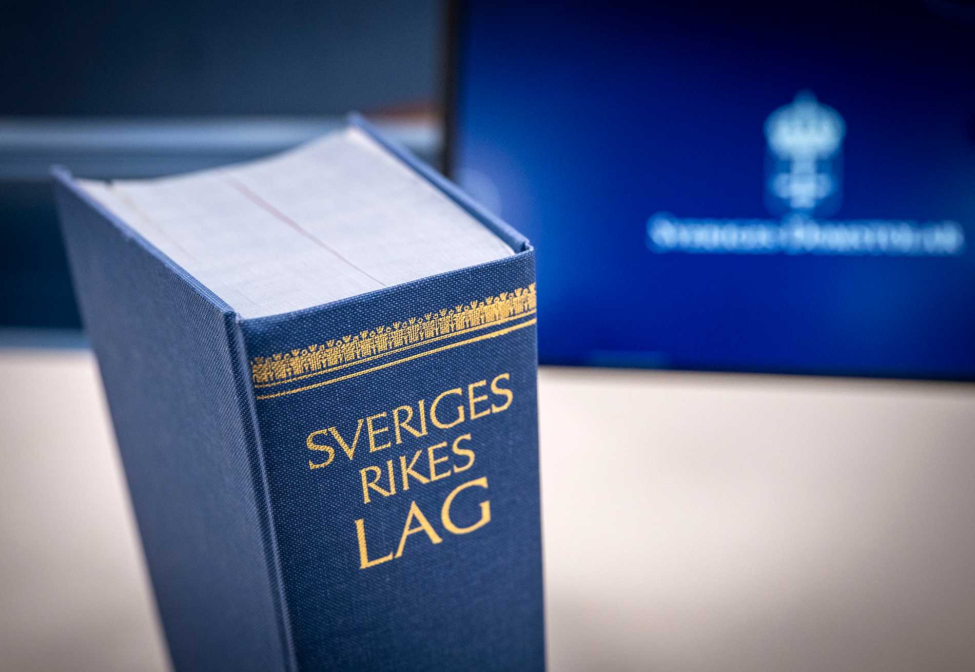 Man frias för mord och mordförsök vid skola i Gävle