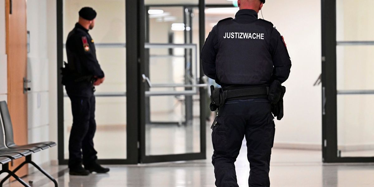 14-Jährige für Mord auf Wiener Friedhof zu Haftstrafe verurteilt