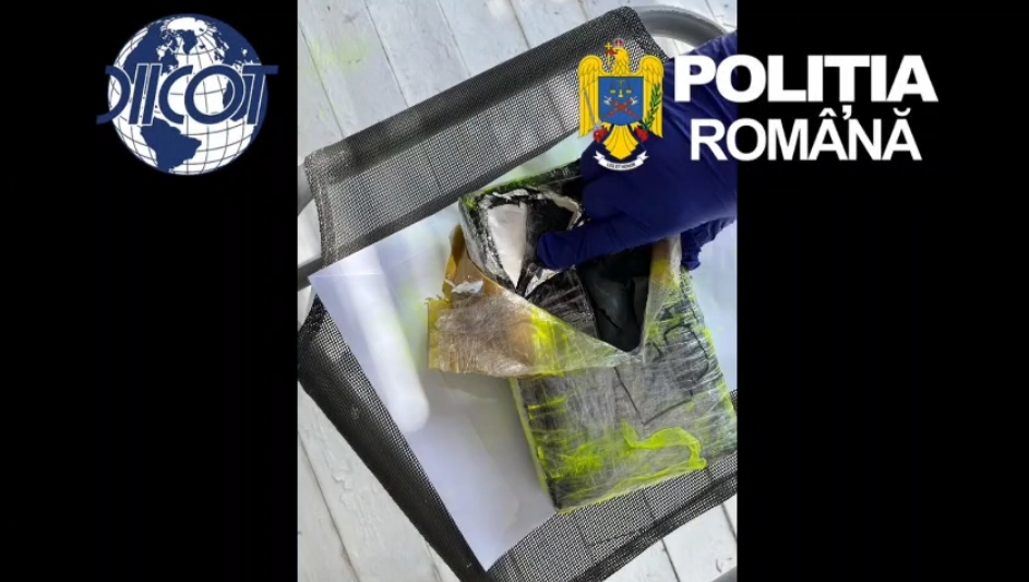 Bărbat de 38 de ani reținut după ce a vândut cocaină în Mamaia