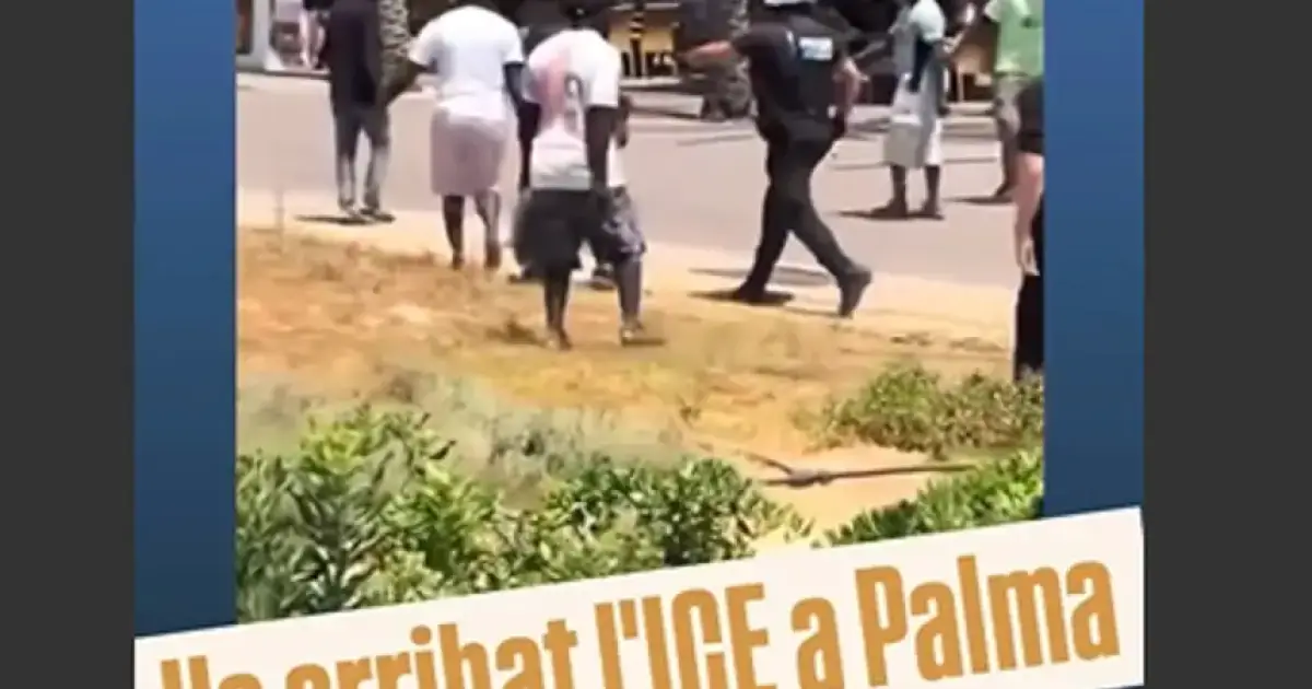 Dos detenidos por agredir a policías locales durante un operativo contra el top manta en Playa de Palma