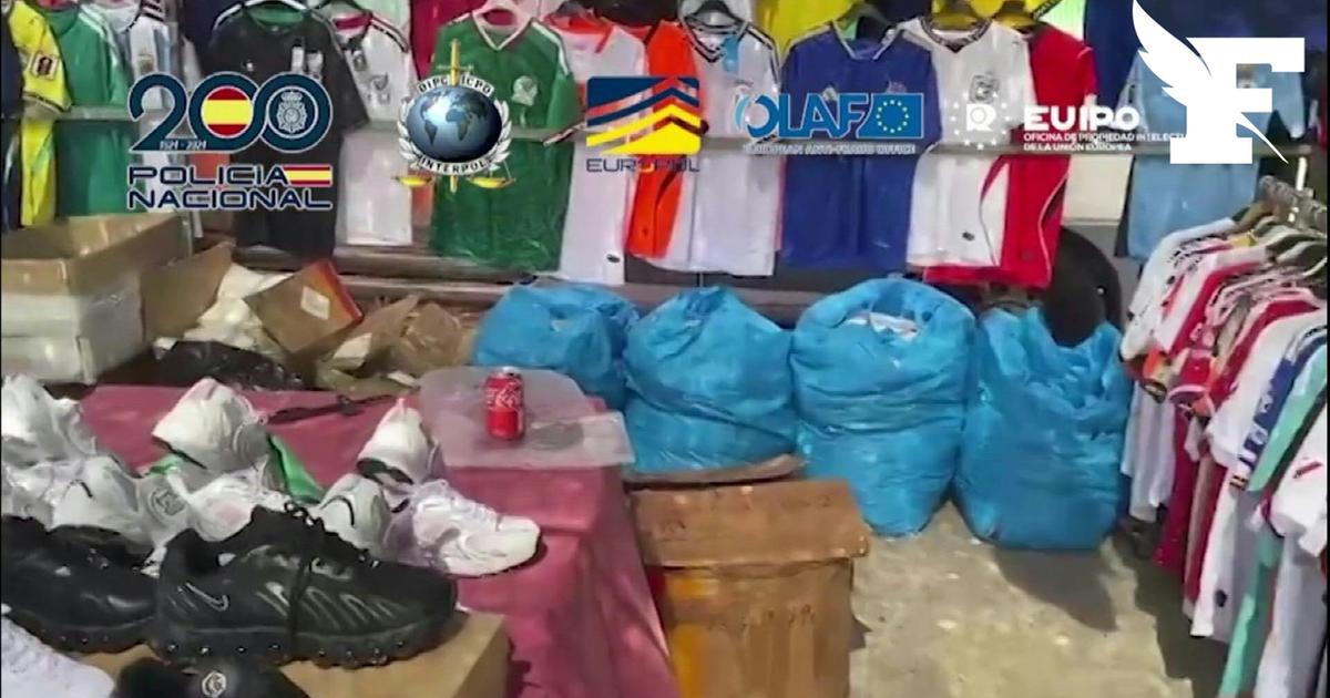 La policía española incauta 66.000 camisetas de fútbol falsificadas y detiene a 95 personas