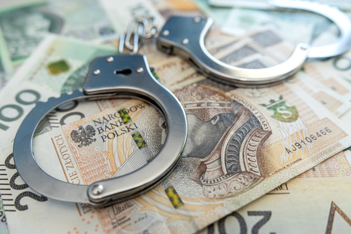 Gang sutenerów z kobietą na czele oskarżony. Wykorzystywali niepełnosprawną