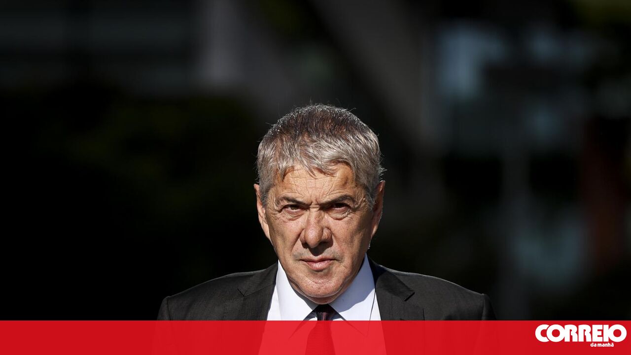 Companheira de Sócrates silencia-se no tribunal da Operação Marquês