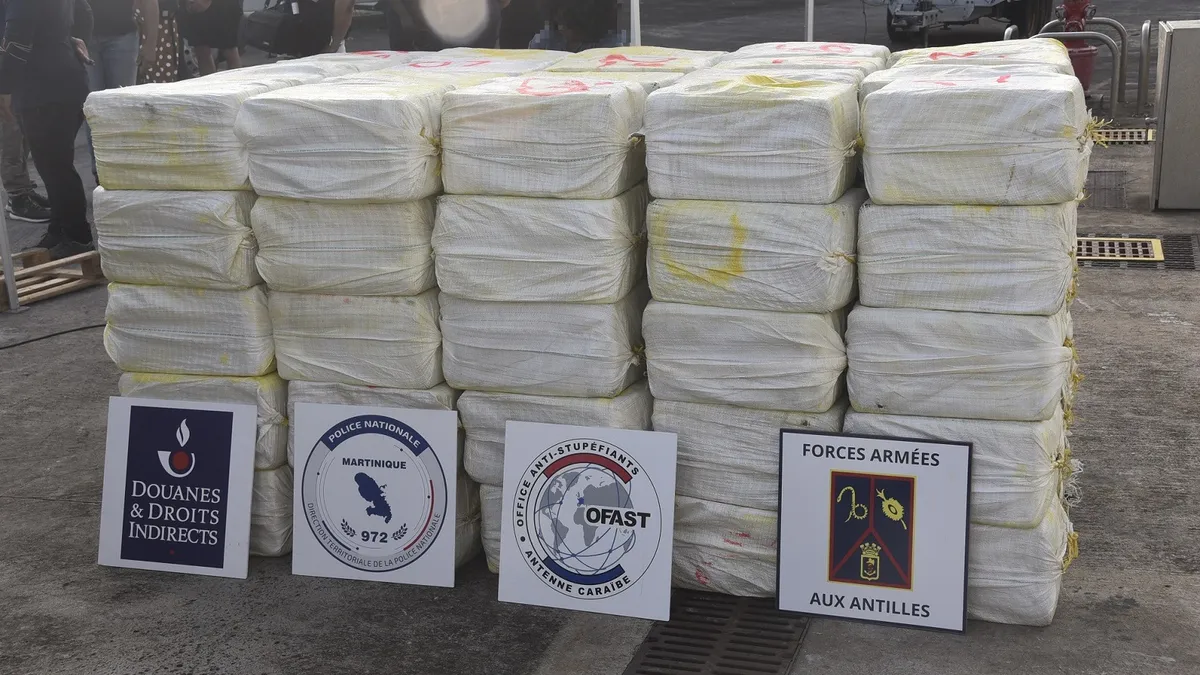 Un détenu parisien dirigeait un réseau de stupéfiants vers la Martinique