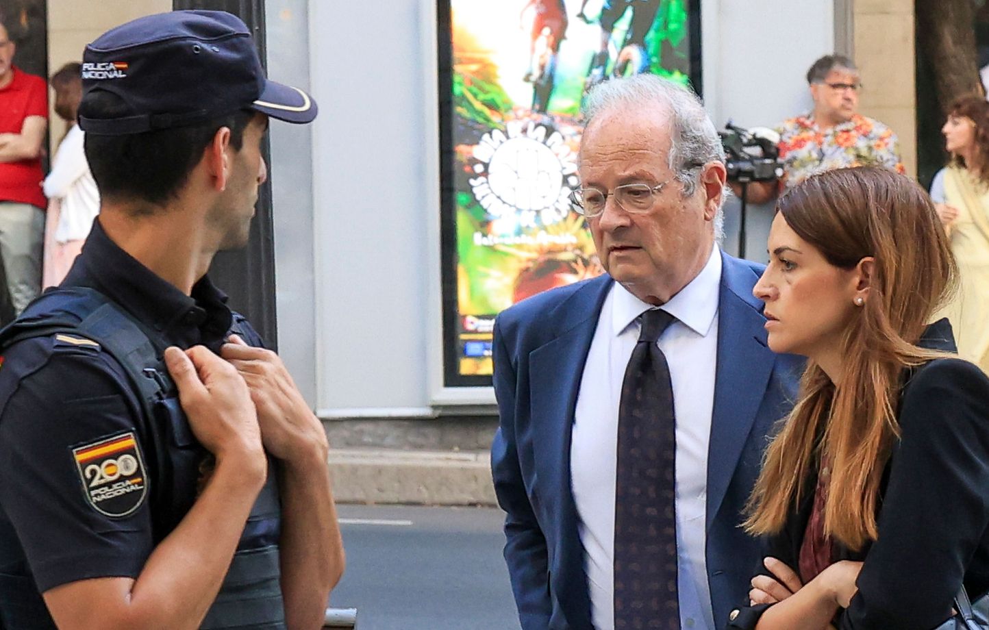Las hijas del exjefe del Gobierno español, imputadas en un caso de corrupción