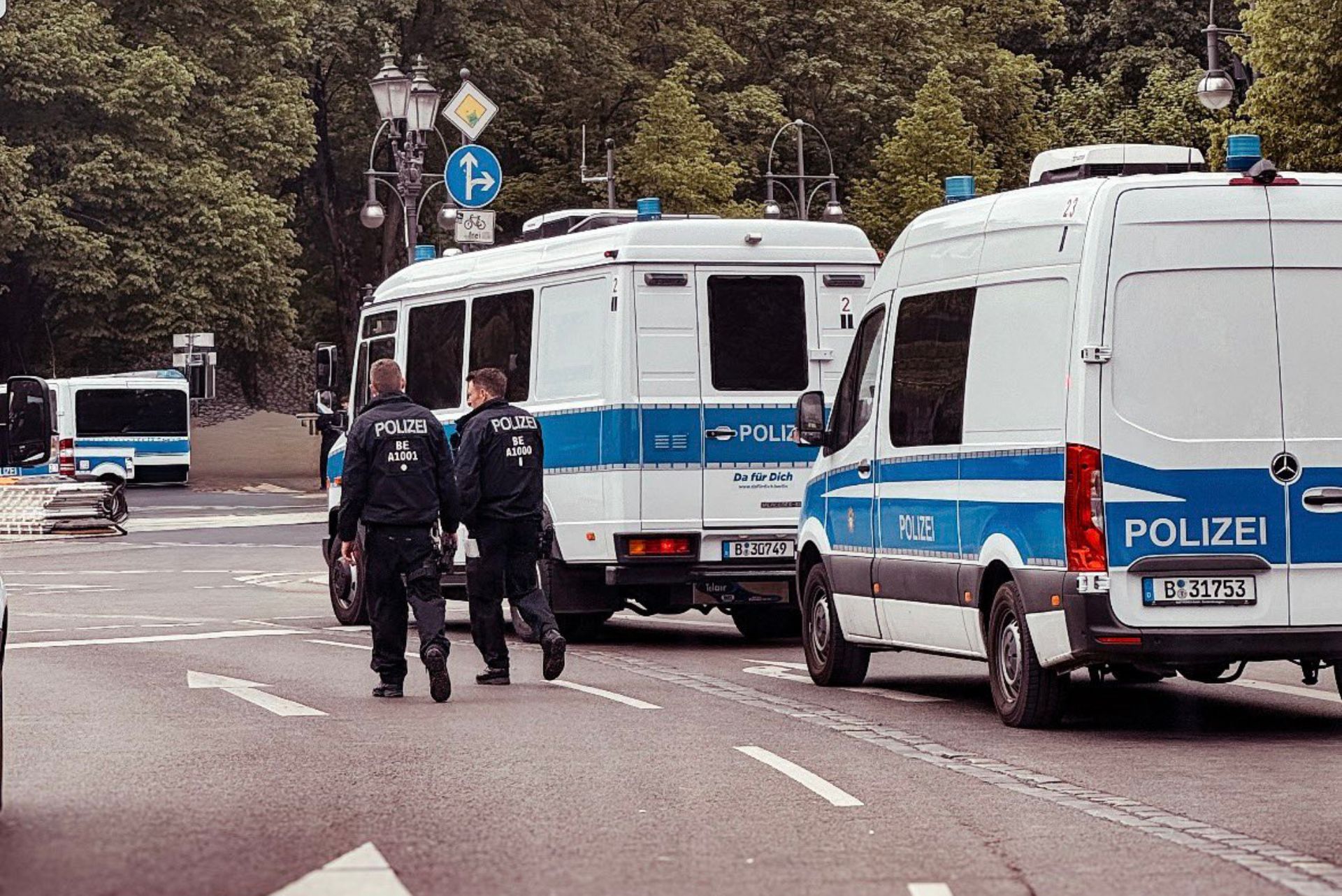 Todesdrohungen gegen Berliner Polizisten nach Reichstags-Einsatz