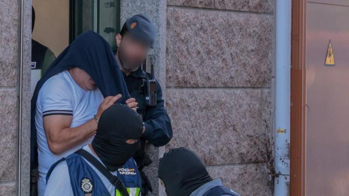 Cinco detenidos ingresan en prisión provisional por una operación antidroga en la comarca de O Salnés