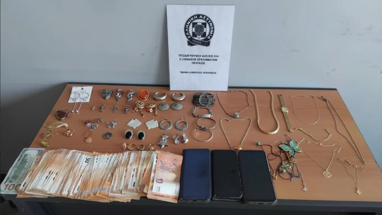 Σπείρα τηλεφωνικών απατών με λεία 690.000 ευρώ εξαρθρώθηκε στον Πειραιά