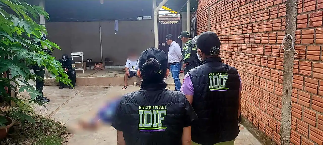 Esposo acaba con la vida de su pareja a puñaladas en zona Sur de La Paz