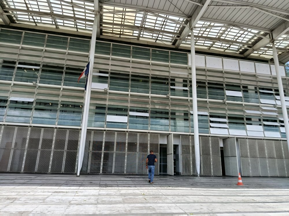 Une Guyanaise condamnée pour avoir tenté d'emporter de la cocaïne dans le corps vers Paris
