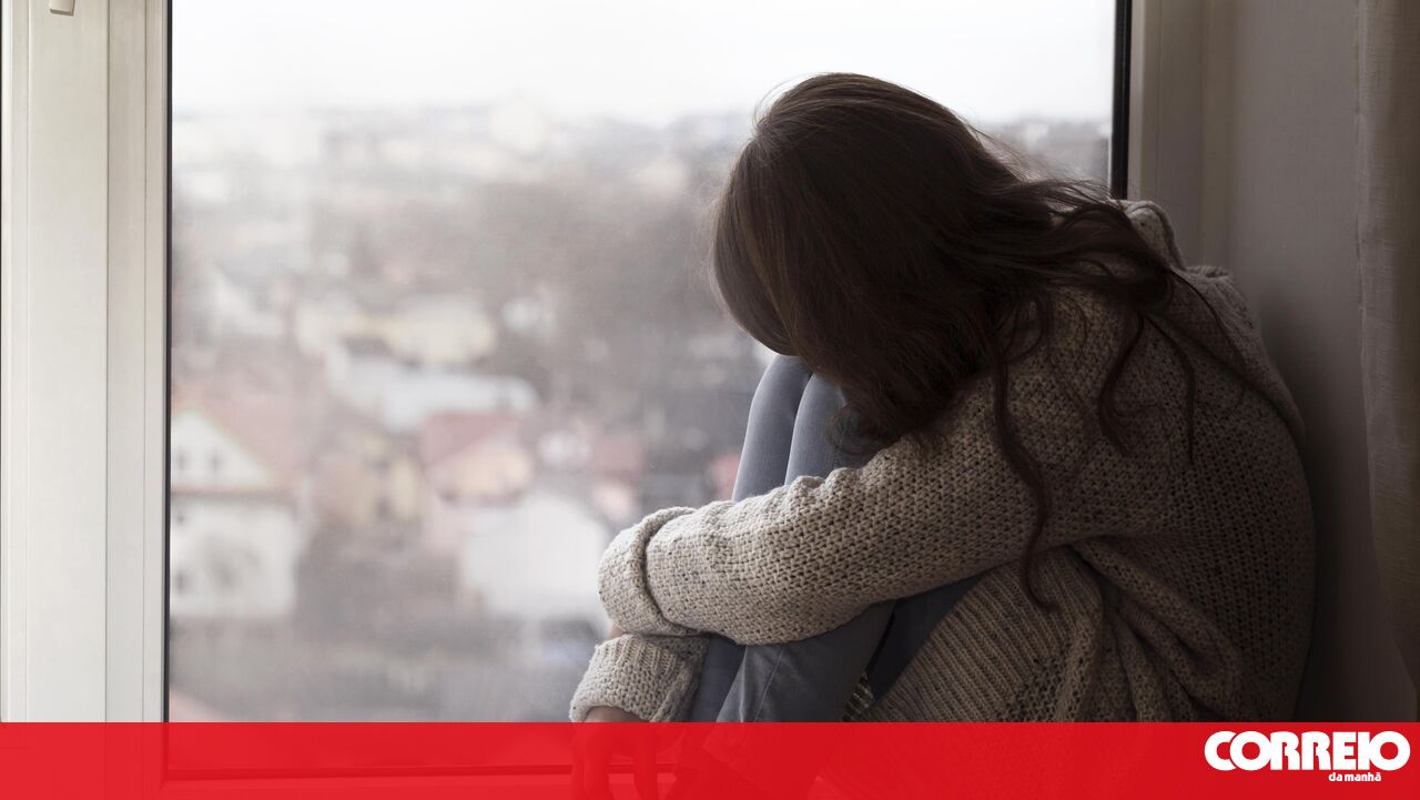 Padrasto detido na Figueira da Foz por violar enteada de 11 anos