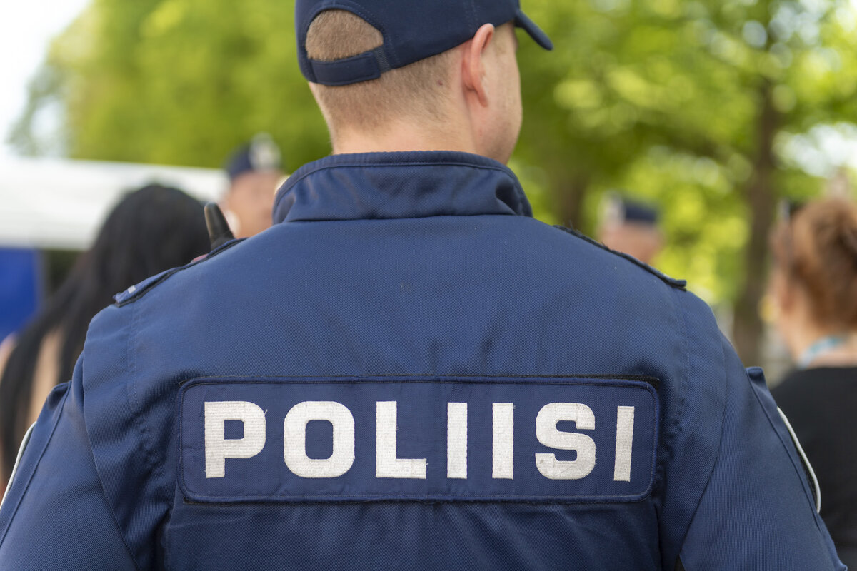 Turun seudulla yli 50 pahoinpitelyä juhannusyönä – alkoholi ja väkivalta työllistivät poliisia
