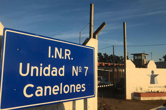 Diez meses de cárcel por intentar pasar drogas a un preso en Canelones
