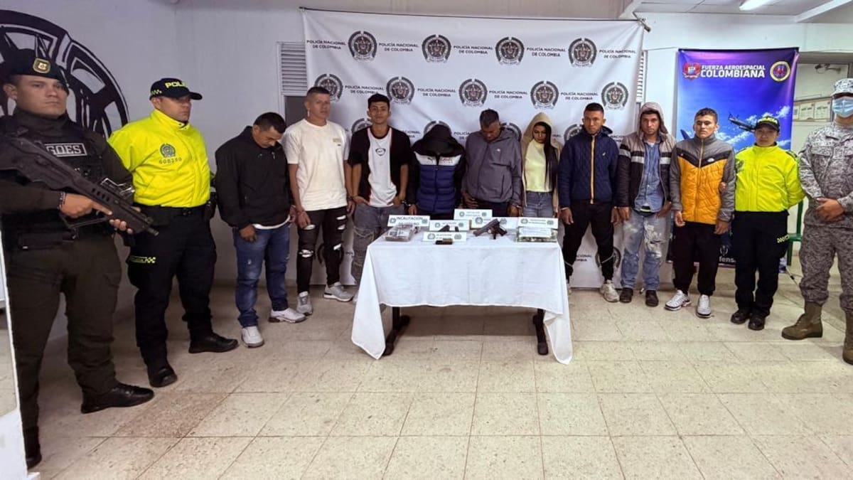 Capturan a 12 presuntos integrantes de red de narcotráfico en Cundinamarca