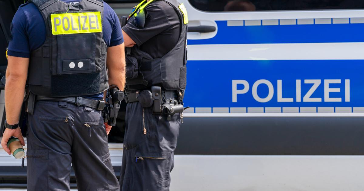 Polizist erschießt Messer-Angreifer in Krefeld