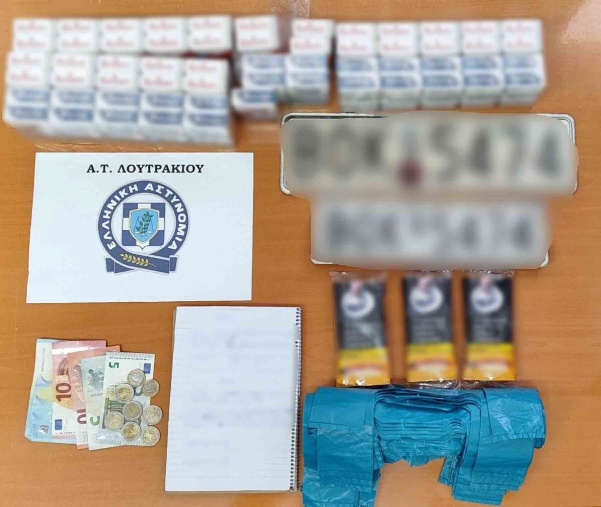 Σύλληψη 66χρονου στην Κορινθία για λαθραία τσιγάρα και καπνό