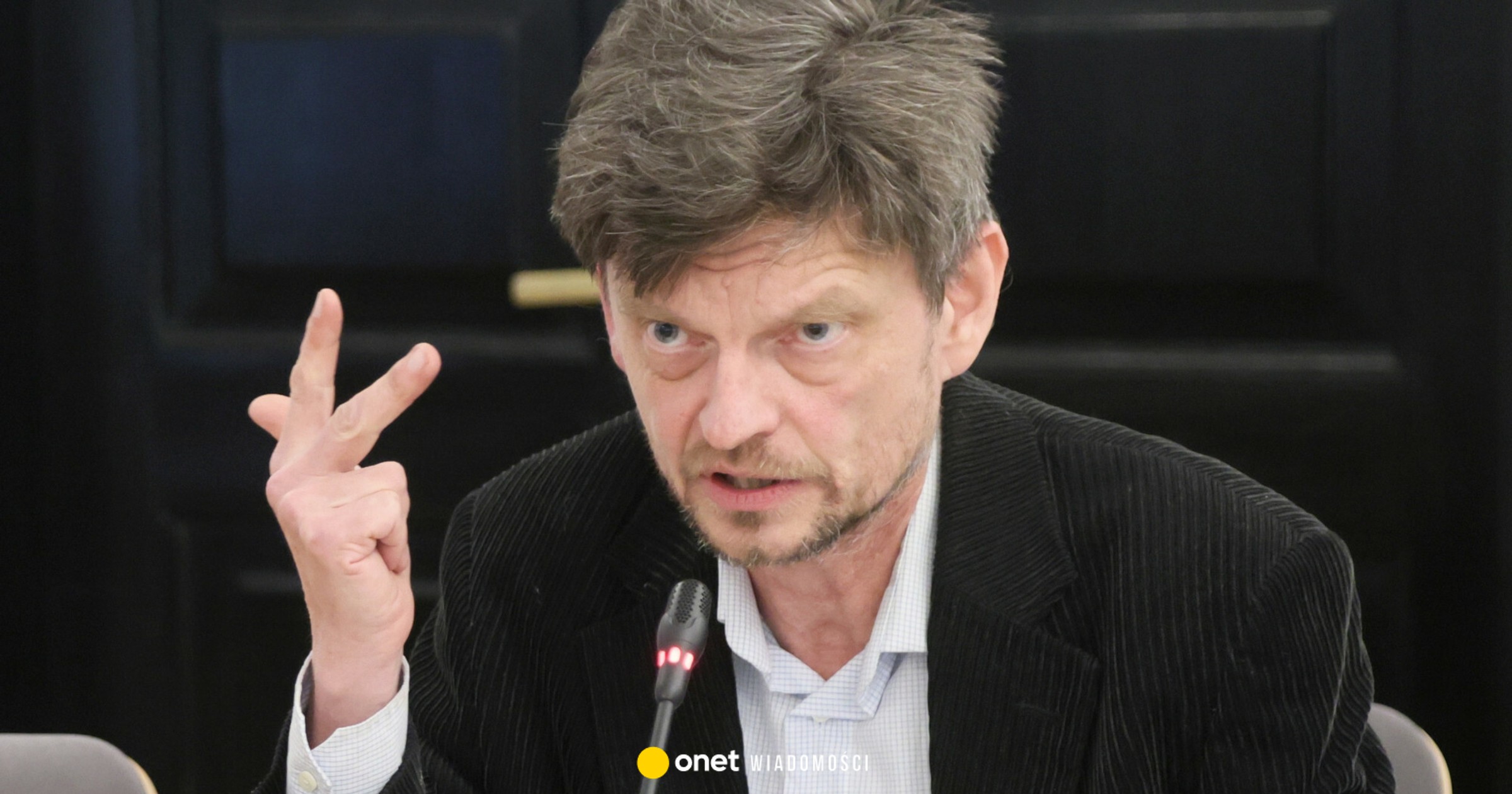 Żona znanego dziennikarza: groził, że wysadzi blok. "Zaczęłam szukać pomocy"
