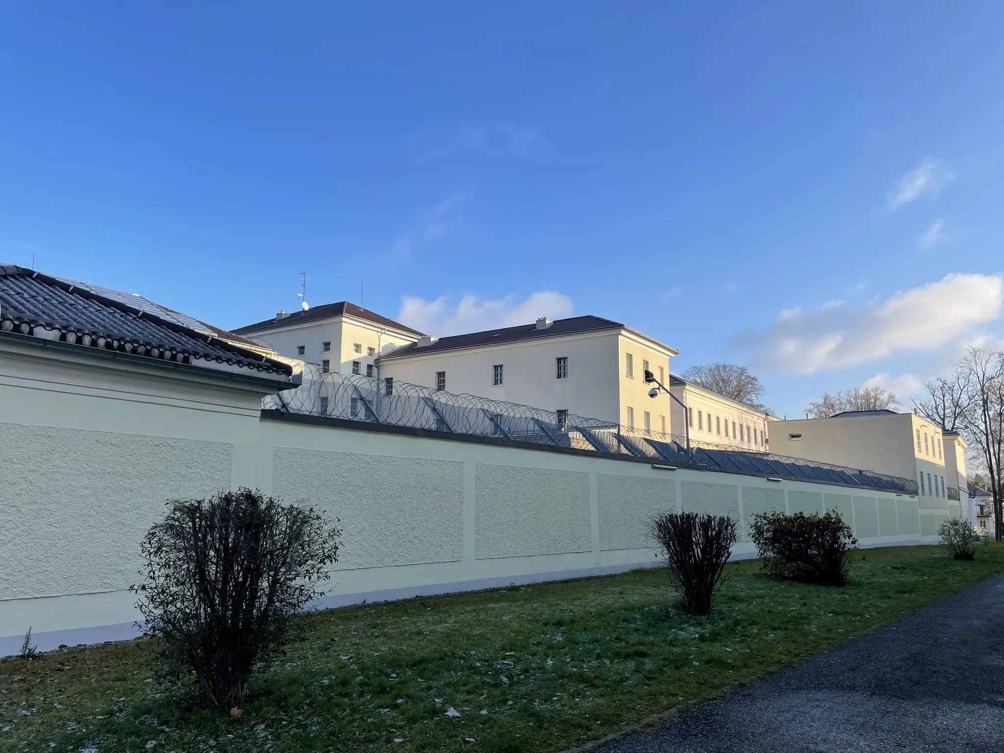 Ried: Mann mit Kilo-Drogenhandel und Gewalt gegen Partnerin festgenommen