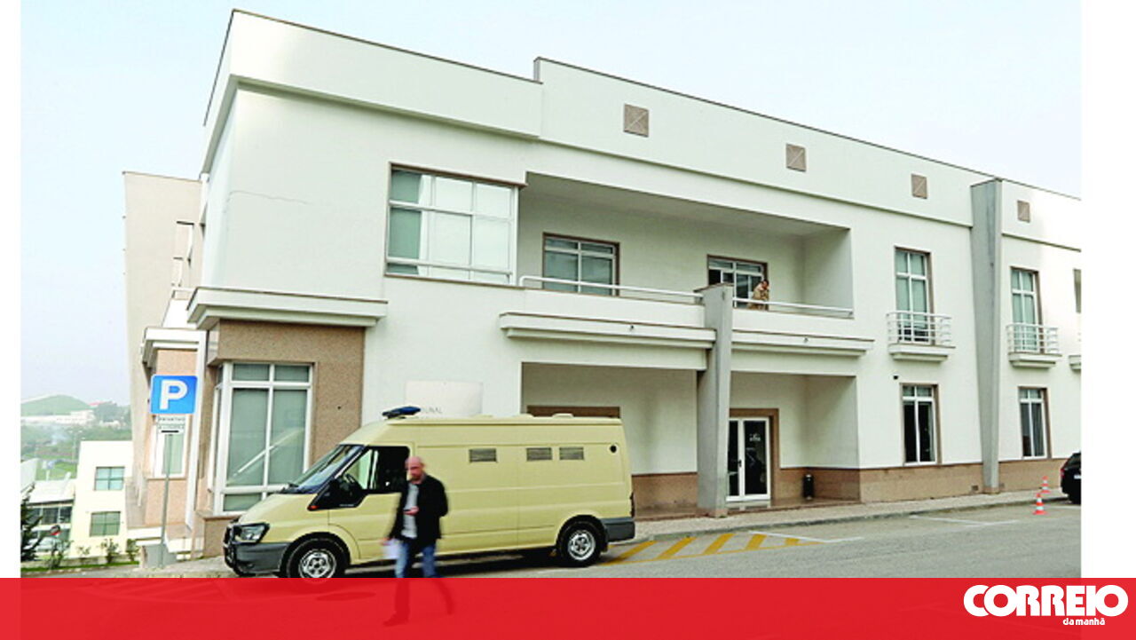 Homem de 35 anos fica em prisão preventiva por assaltos a motoristas na Amadora