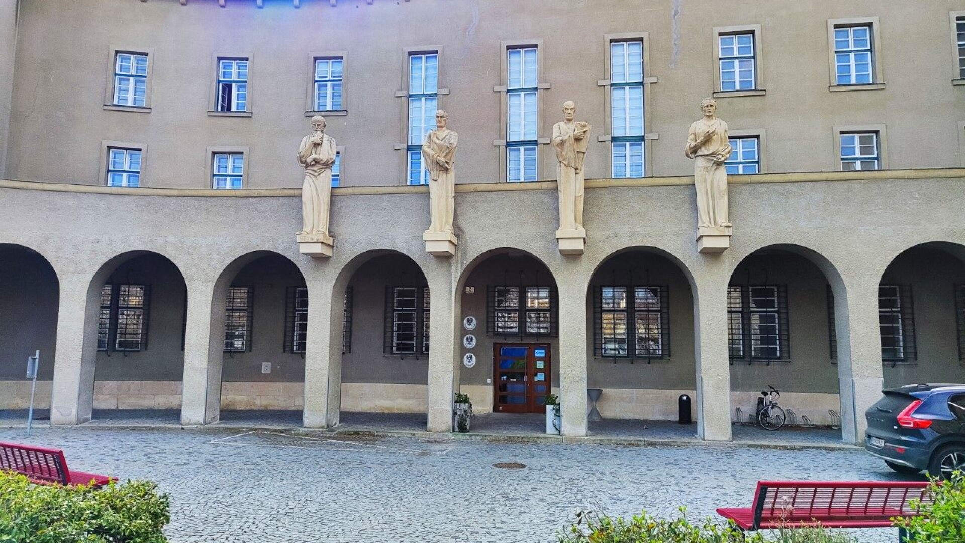Krems: Mann nach Gewaltausbruch gegen Partnerin vor Gericht