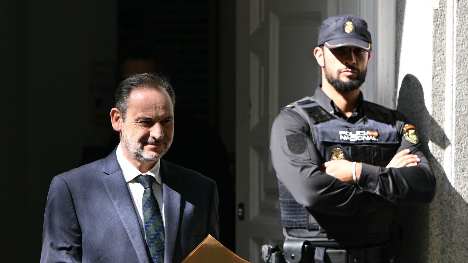 José Luis Ábalos, exministro español, condenado a 24 años de prisión por corrupción