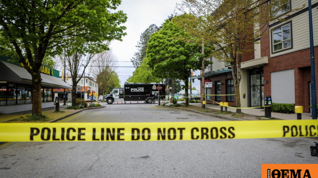 Police Officer Injured in Montreal Shooting, Suspect at Large