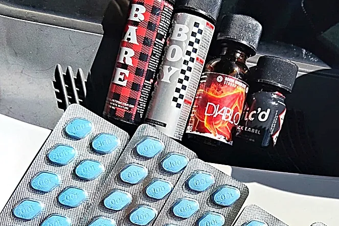 Un párroco de Cuenca, interceptado en Madrid con viagra y popper junto a un joven