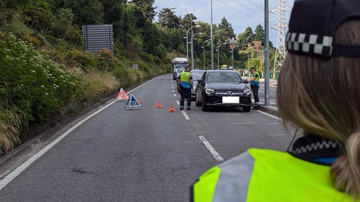 Detenida una joven de 18 años en Pamplona por agredir a policías municipales