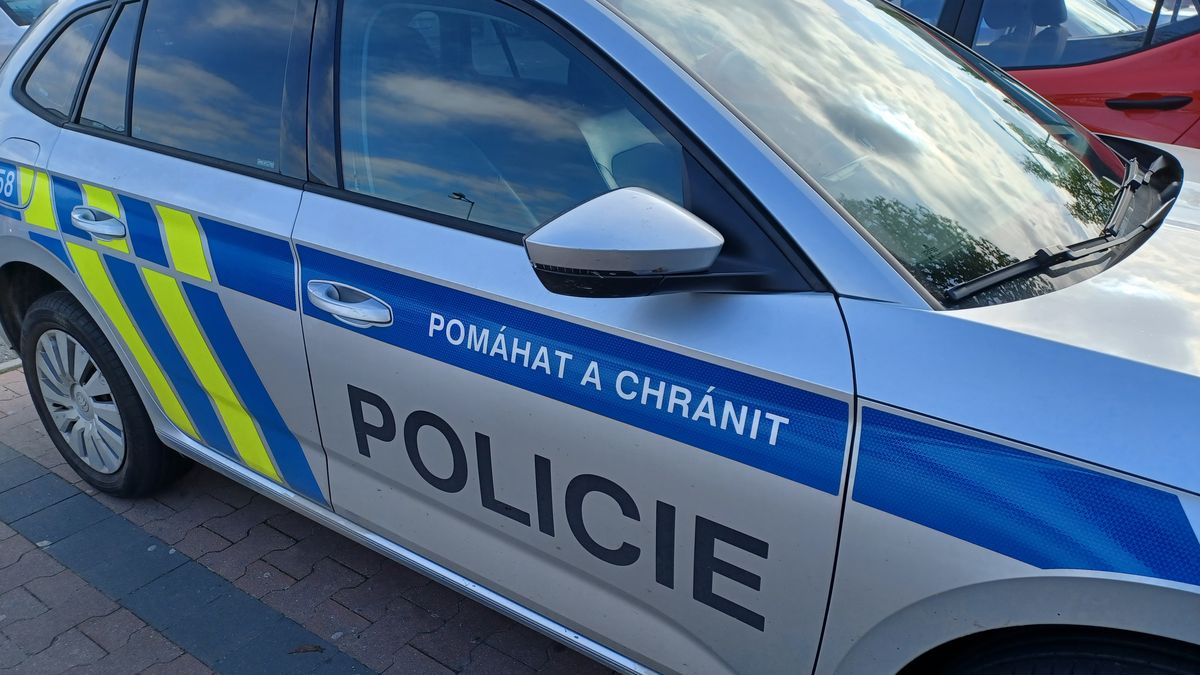 Dívka hospitalizována po užití syntetického kanabinoidu ze Vsetína