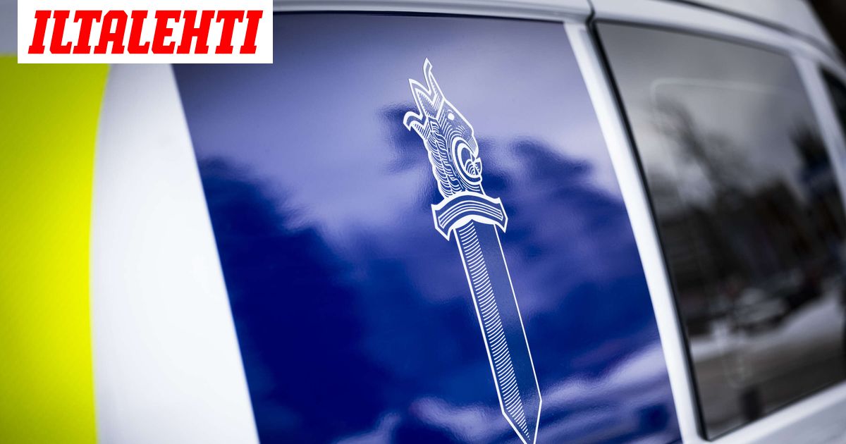 Mies pakeni poliisia Savossa, potkaisi virkavallan edustajaa kiinnioton yhteydessä